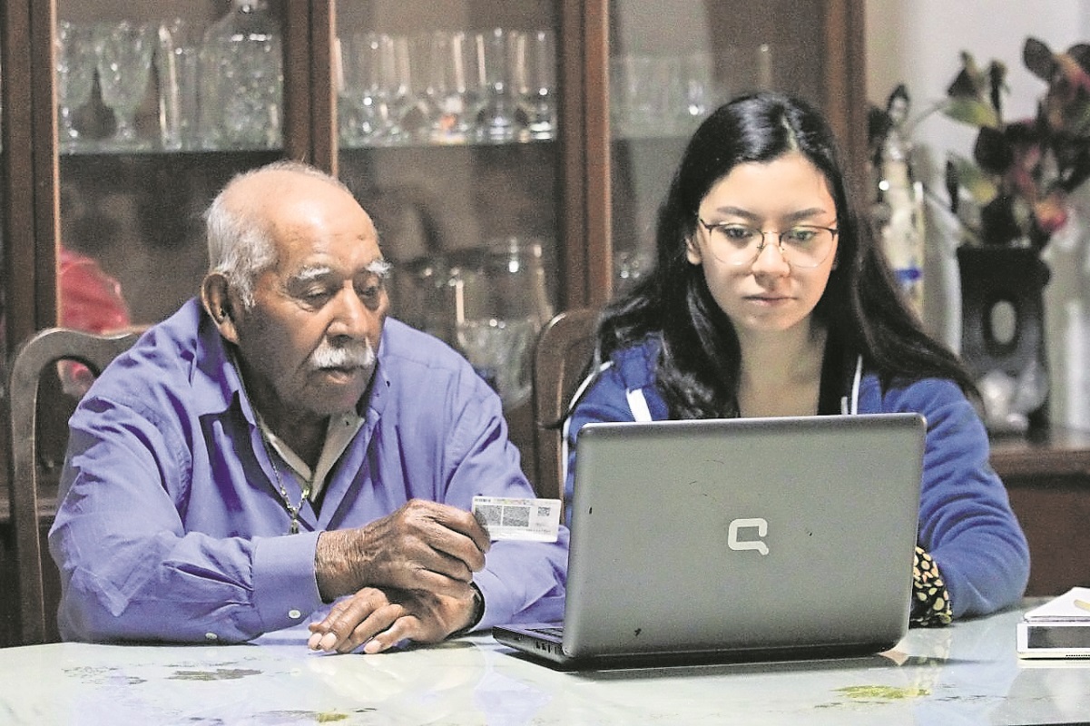 Lanzan convocatoria para emplear a adultos mayores en el municipio de Querétaro 