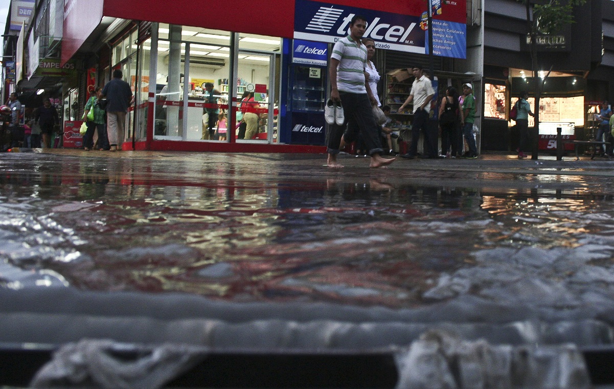 Proponen el reuso de agua de lluvia para evitar inundaciones en Querétaro