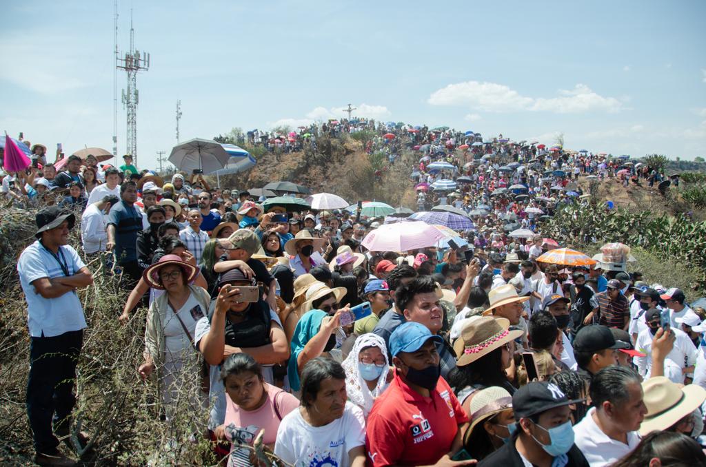 Más de 4 mil 600 personas asistieron al viacrucis de La Cañada