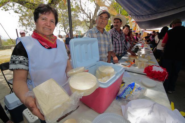 "El regreso al confinamiento acabaría con el pequeño comercio": queseros