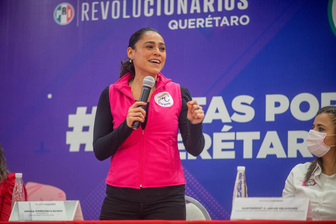 "Las mujeres necesitan capacitación constante", dice el PRI Querétaro