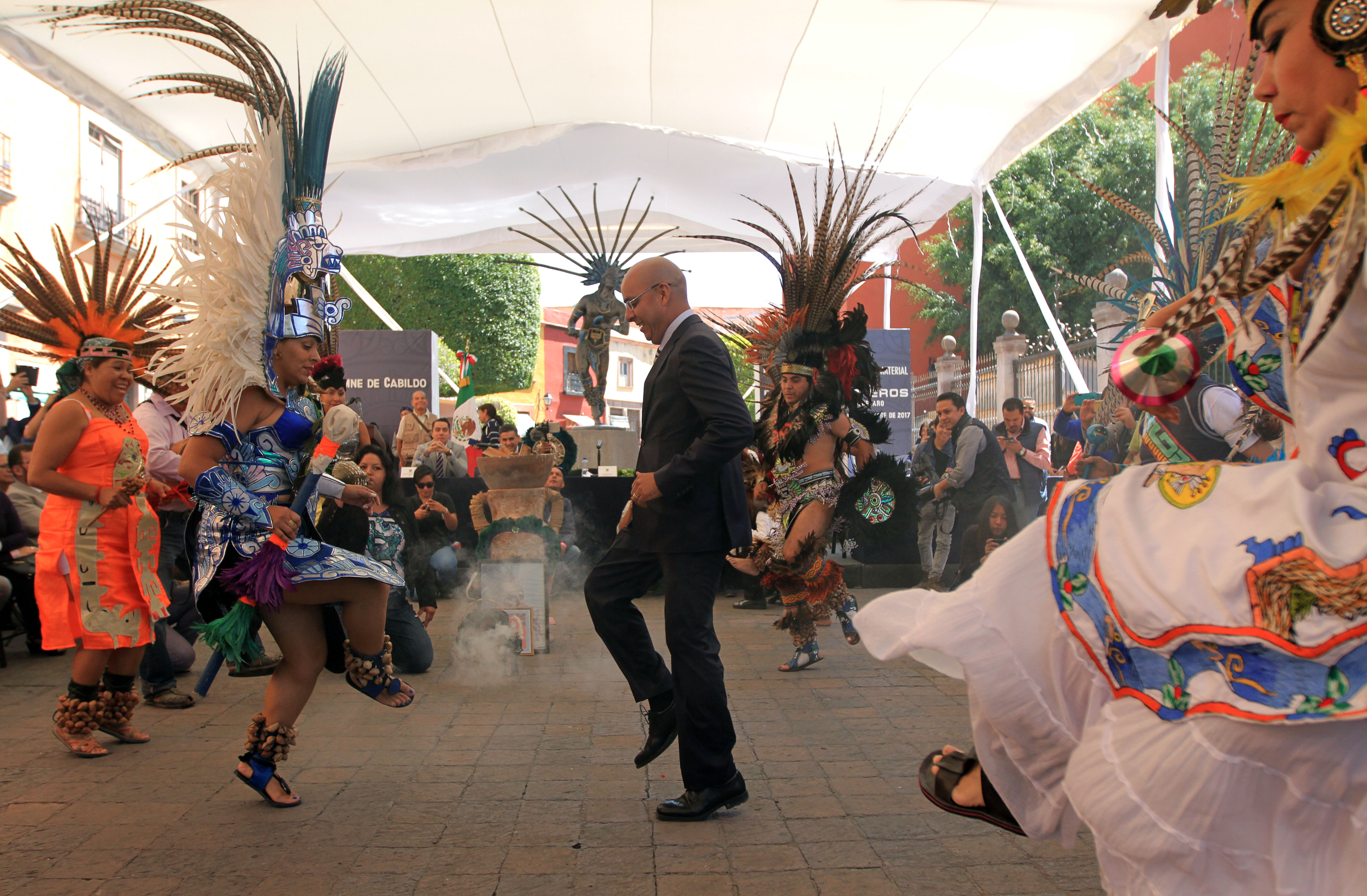 Patrimonio Hist&oacute;rico Cultural, Danza de los Concheros de Quer&eacute;taro, Andador 5 de mayo, , Grupo de Danza Quetzalc&oacute;atl