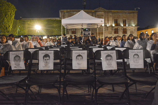 El documental Ayotzinapa ha superado expectativas