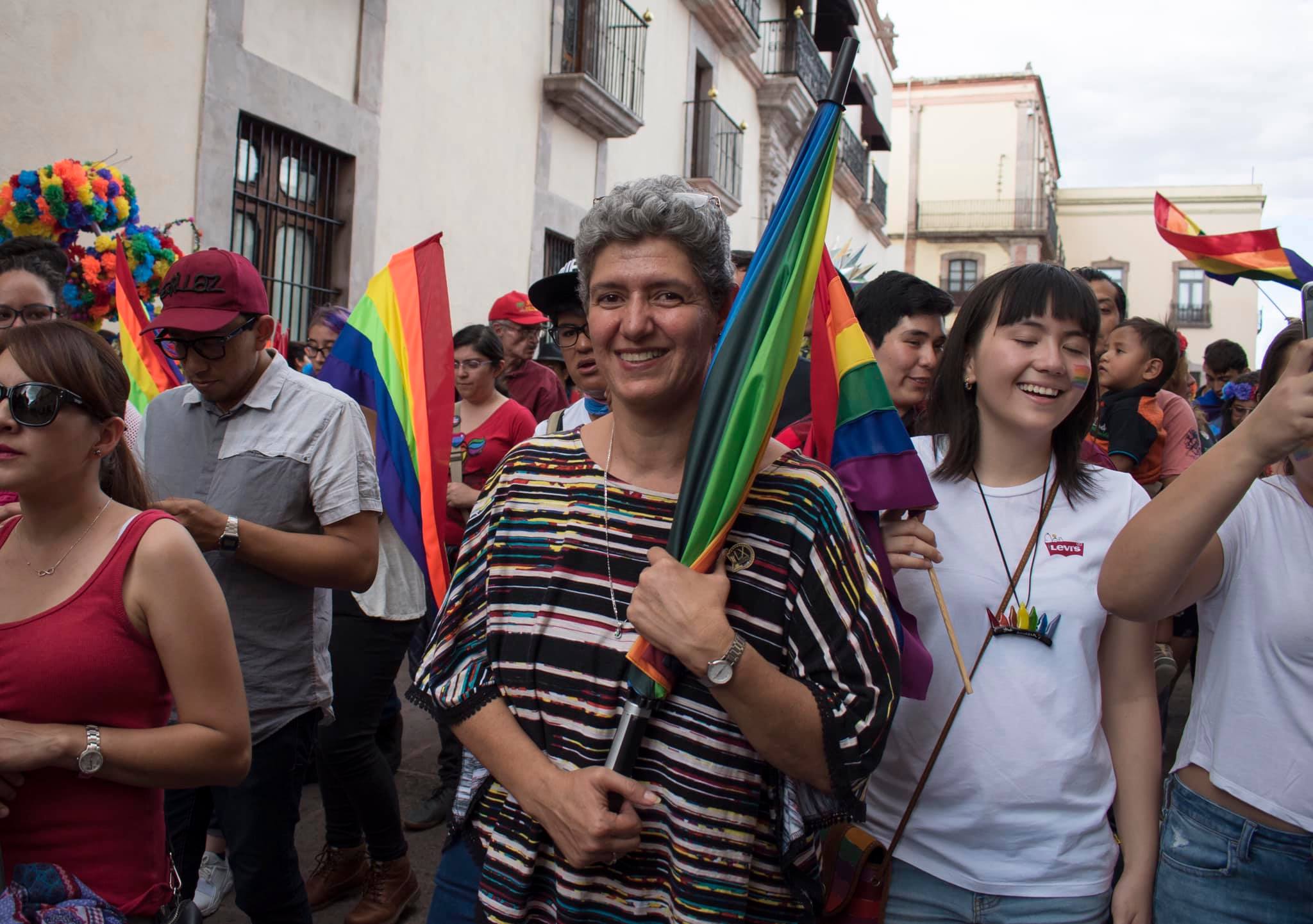 Reconocen a la UAQ por participaci&oacute;n en la Marcha del Orgullo LGBT+ 2019