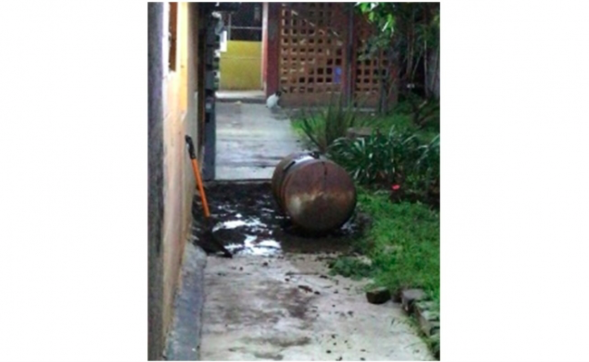 Vecino intenta convertir tanque de gas en asador y desata p&aacute;nico en Iztapalapa