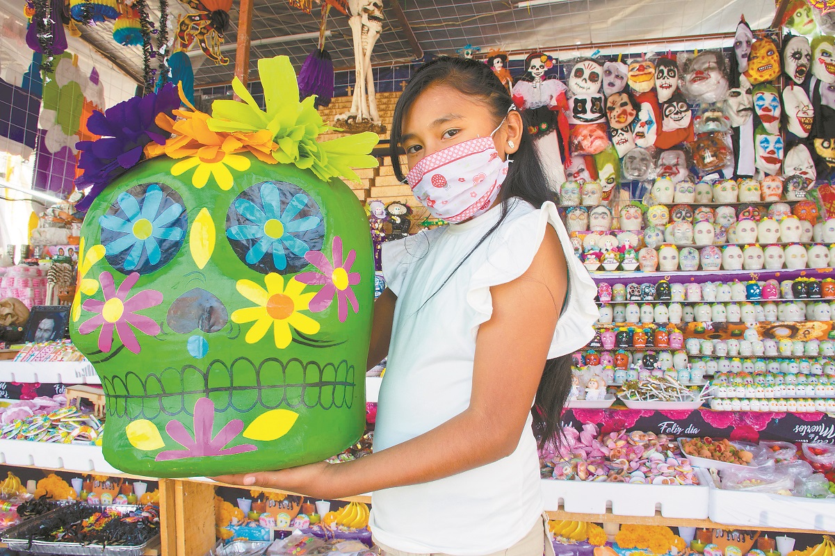 Comerciantes quieren tianguis de &quot;Todos Santos&quot; en el Jard&iacute;n Guerrero