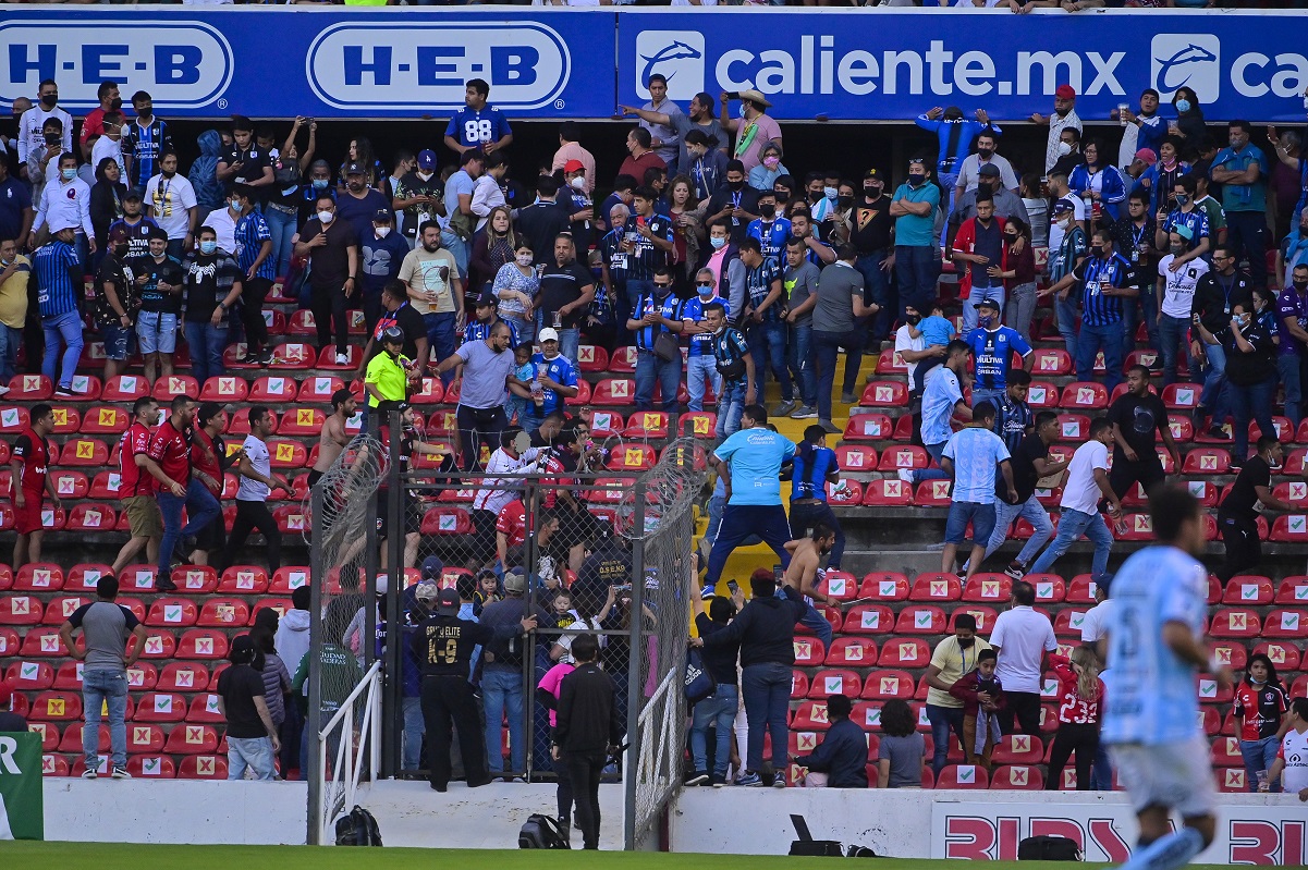 No hay aficionados del Atlas detenidos por los hechos de violencia en el estadio Corregidora