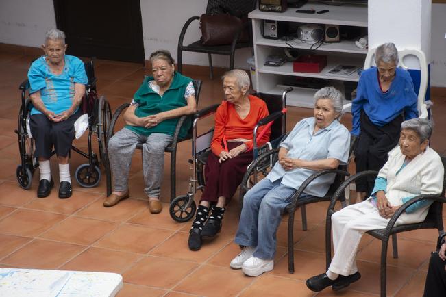 Adultos mayores y personas con discapacidad, prioridad de la 4T: Gilberto Herrera
