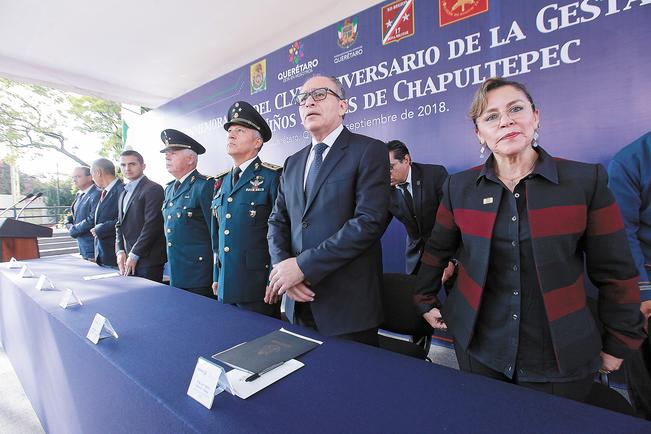 Ayala Estrada refrend&oacute; el compromiso de las Fuerzas Armadas con la patria