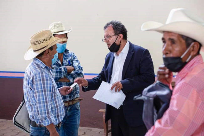 Gilberto Herrera espera denuncia por supuesta intromisi&oacute;n en elecciones de la UAQ