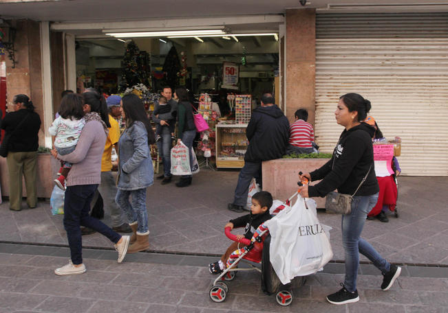 Locatarios prev&eacute;n baja de 40% en ventas por Feria Ganadera