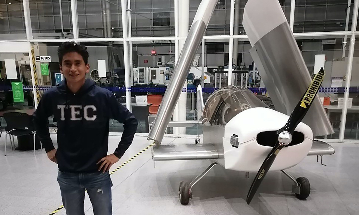 Con proyecto de dron para recolectar minerales en Marte, estudiante queretano va a la NASA