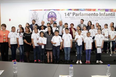 parlamento_infantil_pag_2.jpg